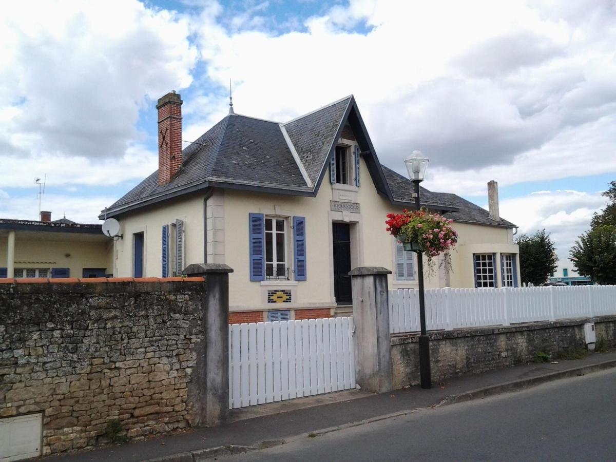 Maison Vuyk Nalliers  外观 照片